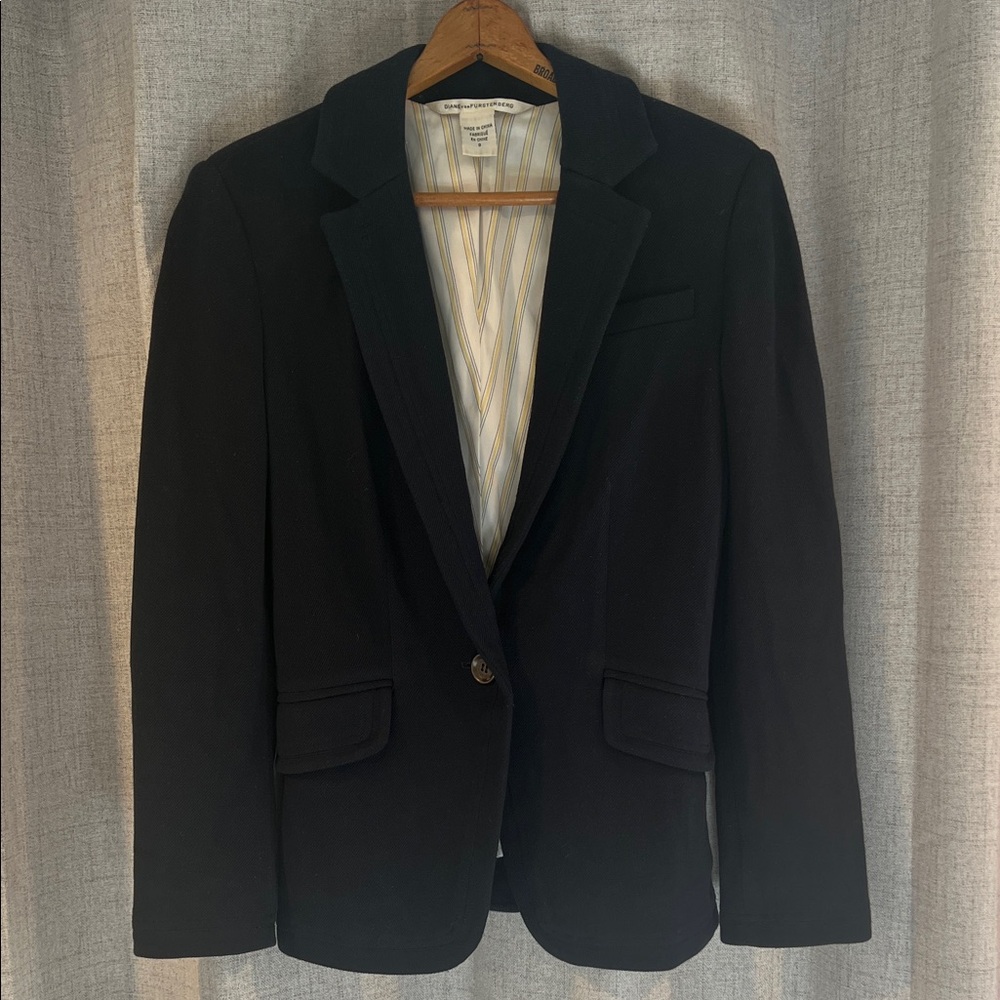 Diane Von Furstenberg navy blue Blazer